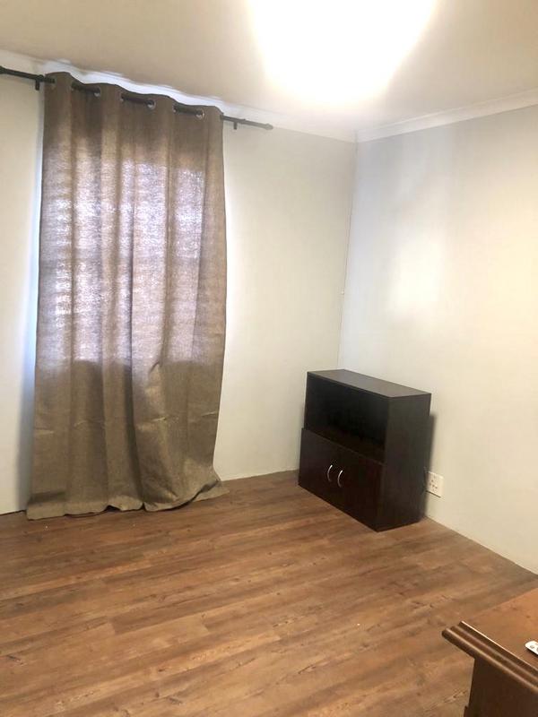6 Bedroom Property for Sale in Belhar Western Cape